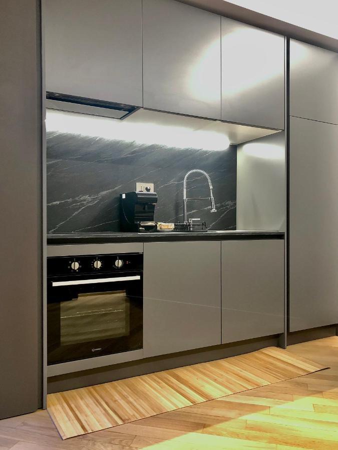 Fifty Eight Suite Milan Cerva エクステリア 写真